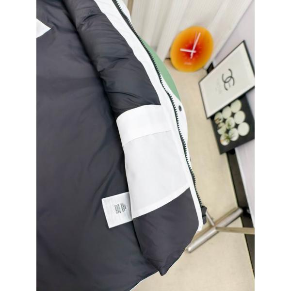 カナダグース Canada Goose 2025秋冬 ブラック ダウンベスト コピー 秋冬トレンドモデル