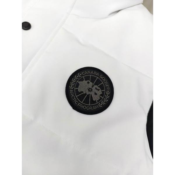 カナダグース Canada Goose 2025秋冬 ブラック ダウンベスト コピー 秋冬トレンドモデル