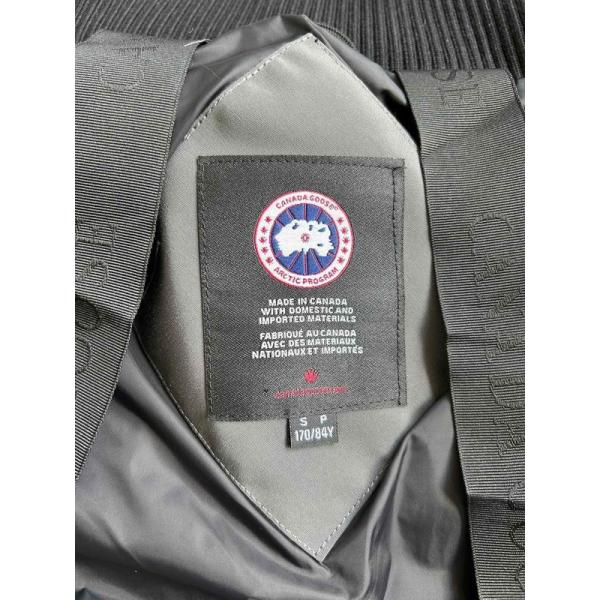 2025秋冬 グレー ショートダウンジャケット スーパーコピー 今季注目 カナダグース Canada Goose 