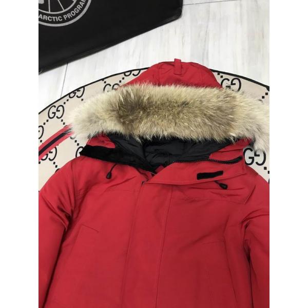 売れ筋おすすめモデル カナダグース Canada Goose 2025秋冬 レッド ダウンジャケット 偽物