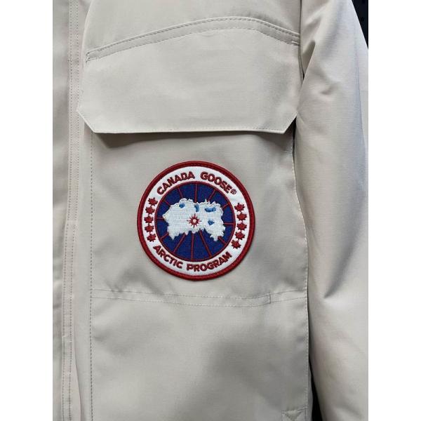 スモーキーグレージュ 2025秋冬 シンプル防寒ダウンジャケット カナダグース Canada Goose 偽物