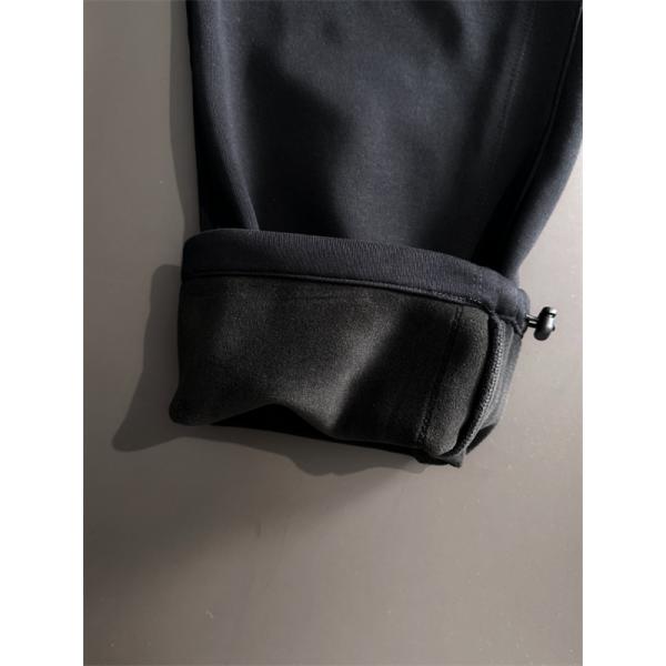 チャコールグレー シンプル バーバリー Burberry 偽物  秋冬ストレートパンツ さりげないロゴデザイン