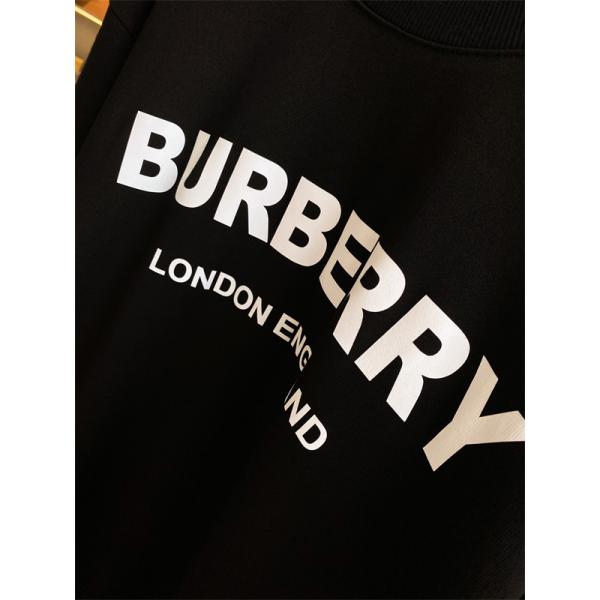 Burberry 白黒 2 色 秋冬定番 バーバリーコピーパーカー ホールド付き 最新コレクション