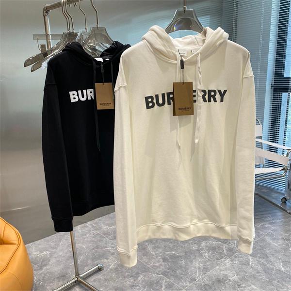 白黒 2 色 秋冬でも快適 バーバリーコピーロン T パーカー シンプル上品 Burberry