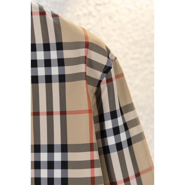 Burberry カーキ格子柄 秋冬注目 バーバリー スーパーコピー ジャケット シグネチャーデザイン