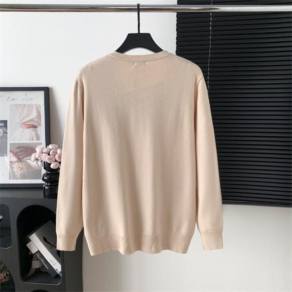 Burberry ベージュシンプルデザイン 秋冬注目定番 バーバリー スーパーコピー カーディガン ロゴパッチアクセント