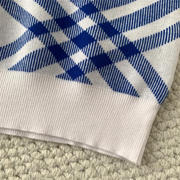 赤色格子柄デザイン 秋冬アクティブ注目 Burberry バーバリー コピー クルーネックニット クオリティ 季節限定モデル