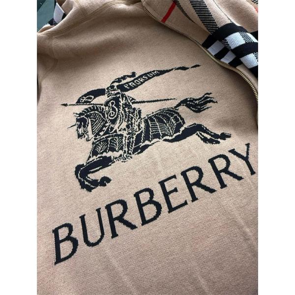 カーキロゴアクセント 秋冬大人気注目 バーバリー 偽物 パーカーニット クオリティ Burberry 2025AW注目