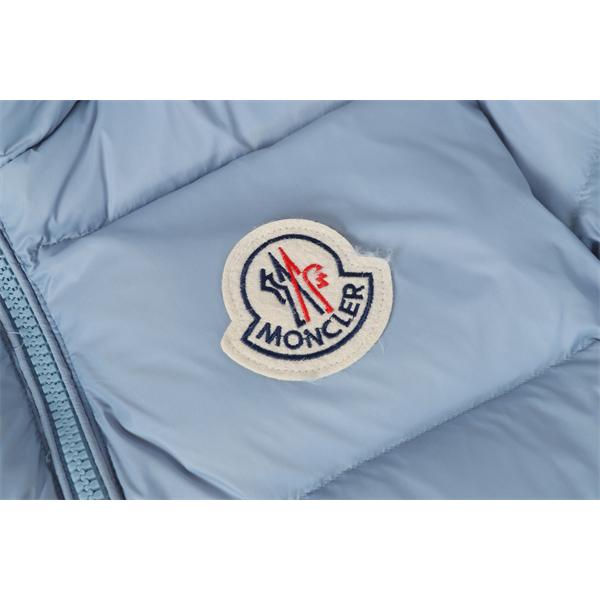 Moncler 冬の装いクラシックブラック 定番人気 大人風アウター モンクレール コピー ダウンジャケット 