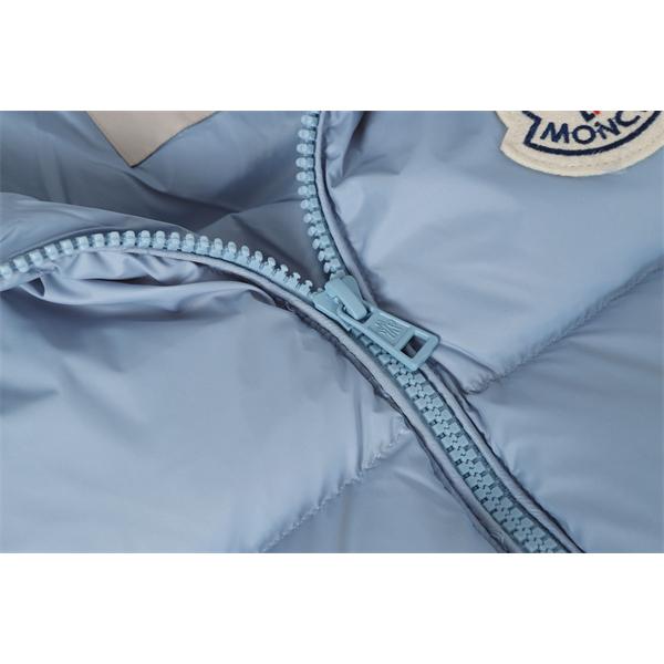 Moncler 冬の装いクラシックブラック 定番人気 大人風アウター モンクレール コピー ダウンジャケット 