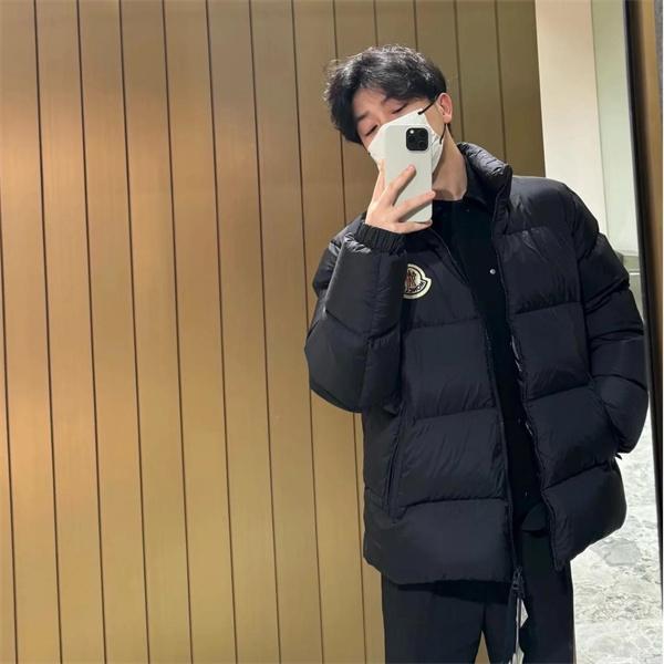 Moncler 朝夕防寒ブラック落ち着き 温かさ満点 日常使い最適 モンクレール スーパーコピー ダウンジャケット