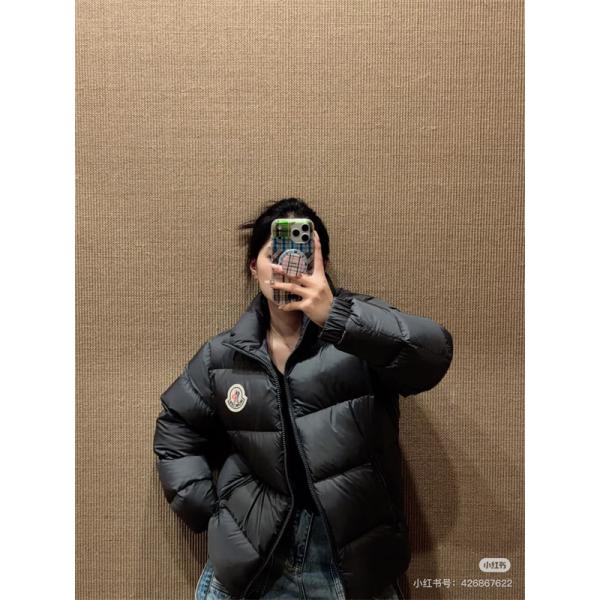 Moncler 朝夕防寒ブラック落ち着き 温かさ満点 日常使い最適 モンクレール スーパーコピー ダウンジャケット