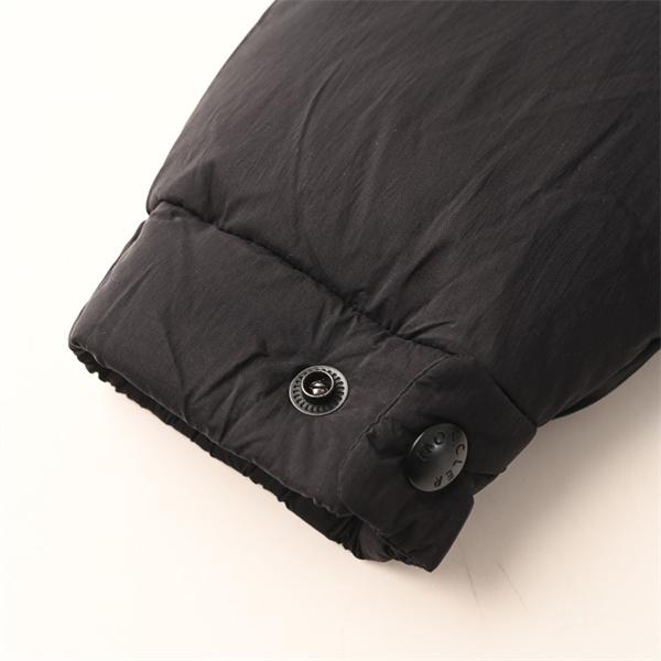 Moncler 寒中対応 ブラック 立体ロゴ ハードルーフ付き モンクレール スーパーコピー ダウンジャケット