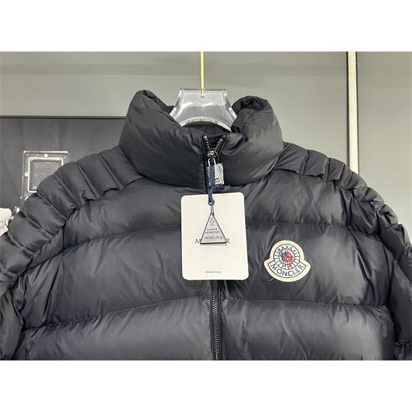 ブラック 大ロゴ ショートモデル モンクレール 偽物 ダウンジャケット 秋冬トレンドモデル Moncler 2025秋冬