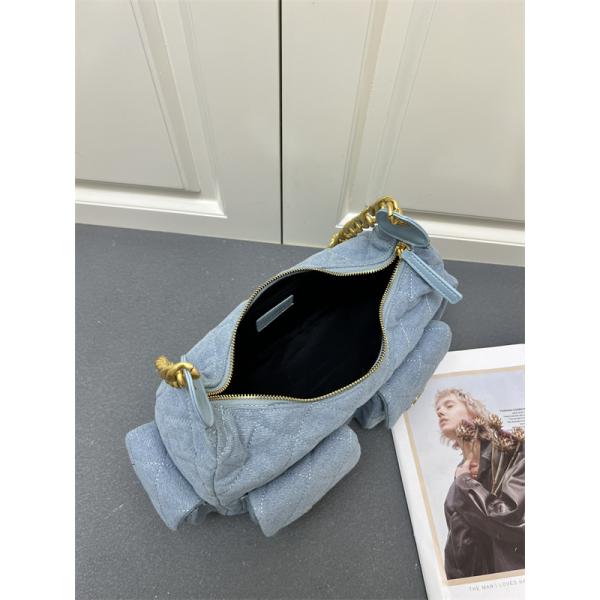 Chanel 冬の清新 デニムブルー ダイヤ柄縫製 チェーンアクセント シャネル コピー ショルダーバッグ