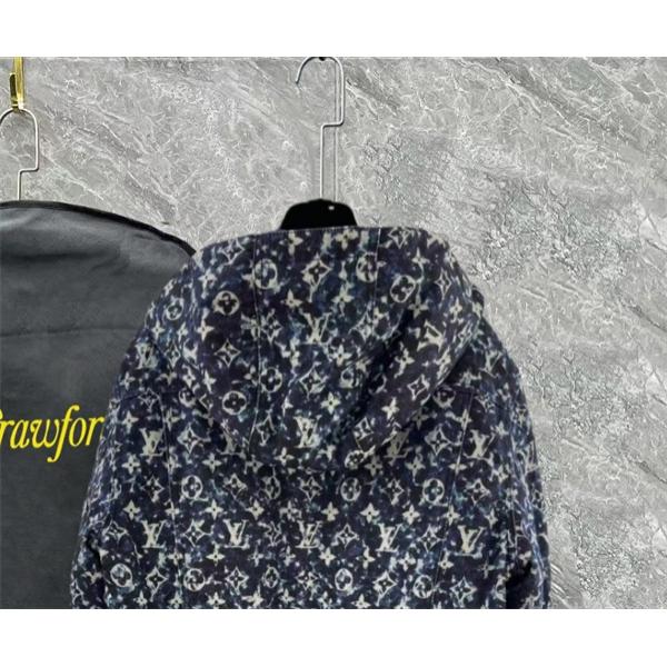 2025秋冬人気 高保温 激安通販限定 Louis Vuitton ルイヴィトン コピー モノグラム デニム ダウンジャケット 防寒デザイン