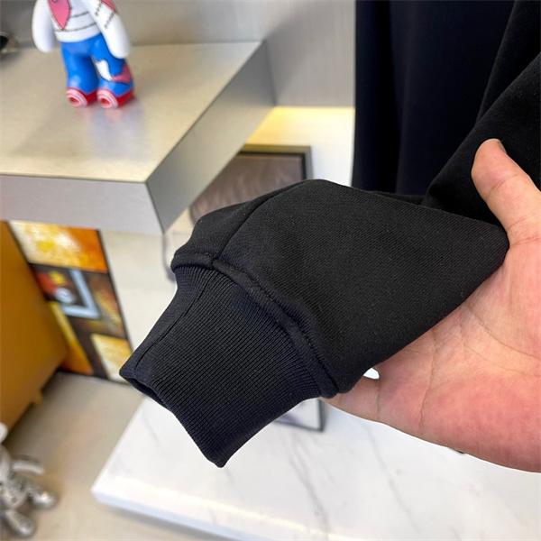 Louis Vuitton ルイヴィトン スーパーコピー ホワイト ロゴ パーカー 季節限定 シンプル人気 高級感漂う 