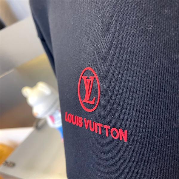 Louis Vuitton ルイヴィトン スーパーコピー ホワイト ロゴ パーカー 季節限定 シンプル人気 高級感漂う 