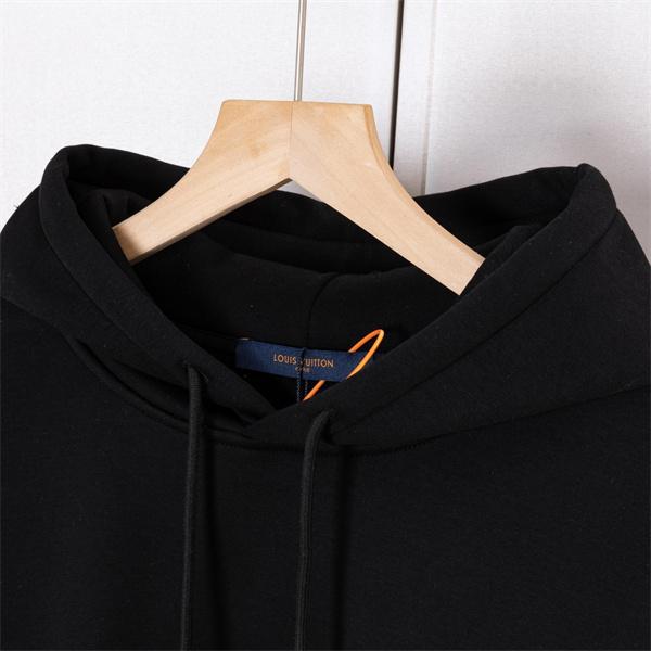 着回し抜群の新デザイン シンプルロゴパーカー Louis Vuitton ルイヴィトン 偽物 フーディー ブラック＆ホワイト