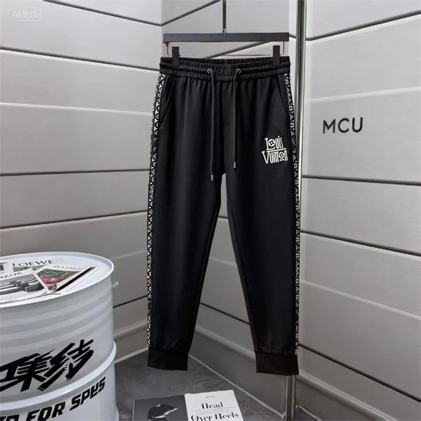 Louis Vuitton  ルイヴィトン コピー スウェットパンツ秋冬新作 ブラック サイドロゴデザイン