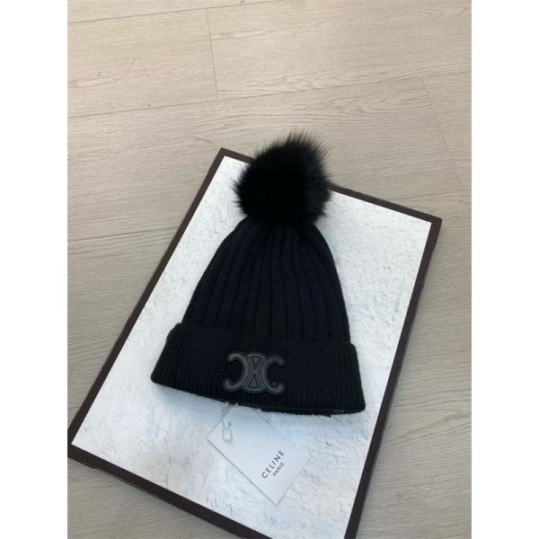 Celine セリーヌ 激安 トリオンフ ロゴ ポンポン付き ニット帽 ウール ビーニー 2025年秋冬 新作