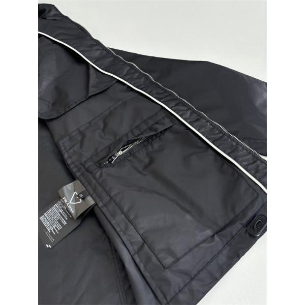 新作 ブラック ミニロゴデザイン 高品質 人気 スーパーコピー フードジャケット Prada プラダ 