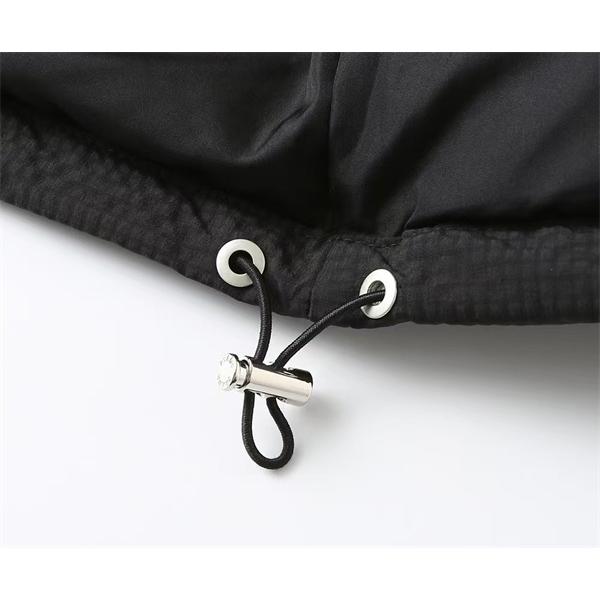 最新作 ブラック Prada プラダ ラインデザイン 防風 機能性 偽物 ダウンジャケット 保温性 高級