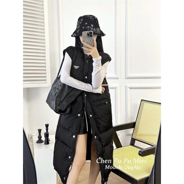 冬季限定 ブラック ロング丈 高級 保温 偽物 ダウンコート 季節限定モデル 人気 Prada プラダ 