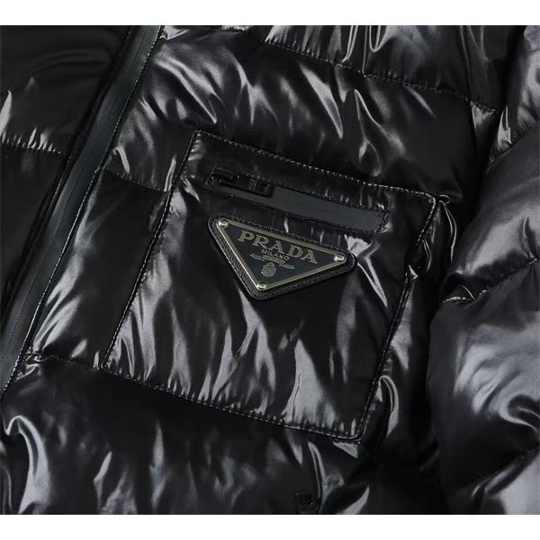 冬新作 ブラック Prada プラダ シャイニーデザイン 高品質 防風 コピー ダウンジャケット