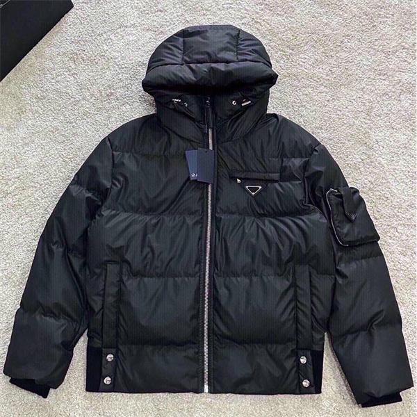 クリーンデザイン PRADA プラダ 偽物 防寒ダウンジャケット 柔らかく冬映え ホワイト 