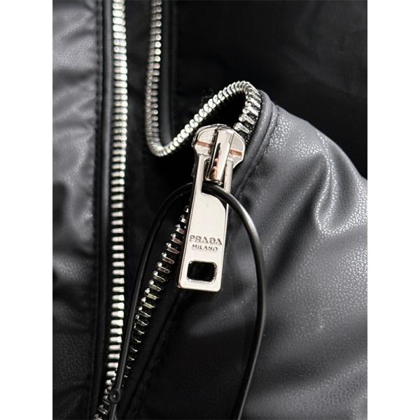 季節感香る オフホワイト ふんわりエレガント PRADA プラダ コピー ダウンジャケット