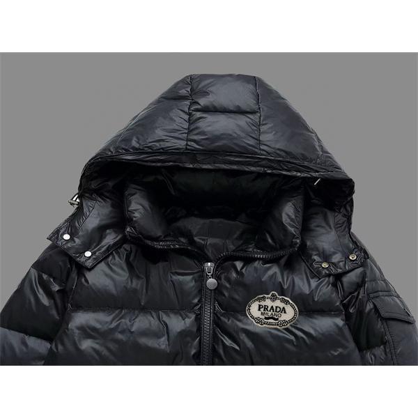 艶感ブラックシャイニーカラー 冬映え艶暖 2025秋冬定番 売れ筋 PRADA プラダ 偽物 ダウンジャケット