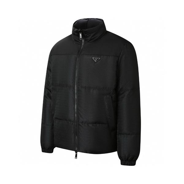 プラダ ブラック シンプル 防寒性 2025秋冬 PRADA プラダ コピー ダウンジャケット メンズ おすすめ
