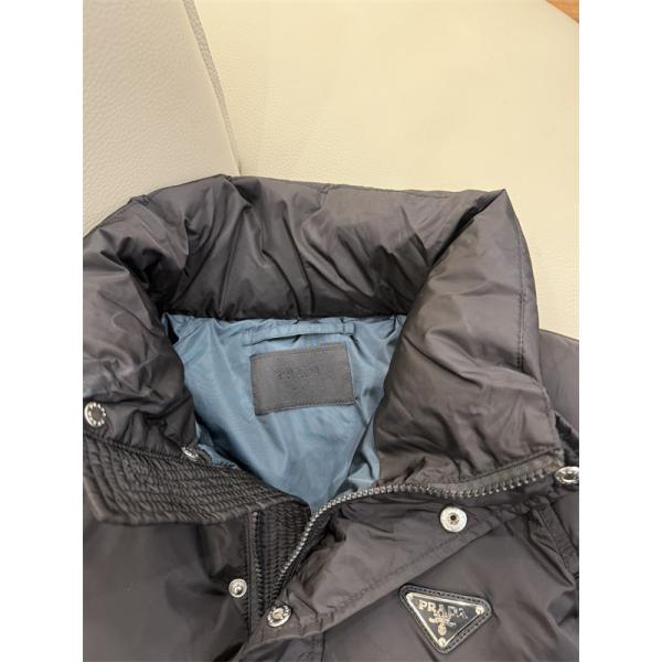 ダウンジャケット ブラック ブルー ハードルーク 高品質 2025秋冬アウター PRADA プラダ コピー 