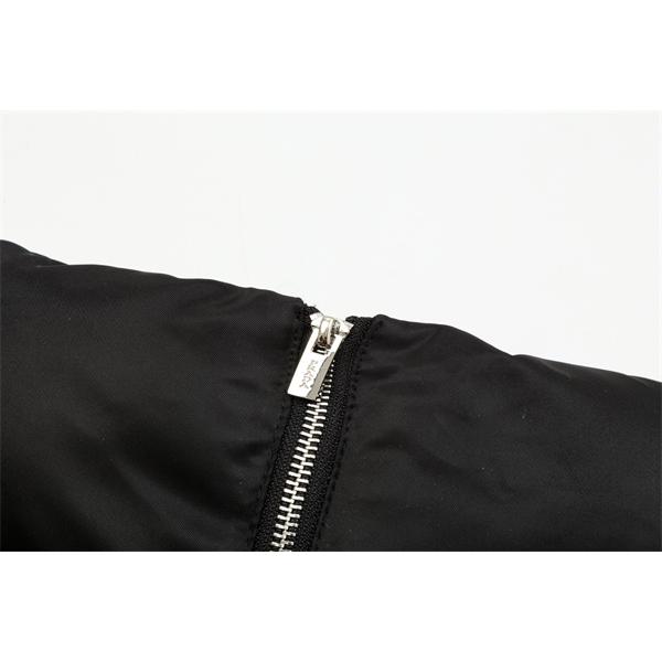 ブラック ダウンベスト ハイネック 高品質秋 PRADA プラダ 偽物 冬定番アイテム