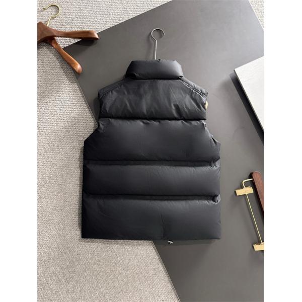 高品質 N 級品 2025秋冬アイテム プラダ PRADA 偽物 ダークグレーダウンベスト ズッパーフロント