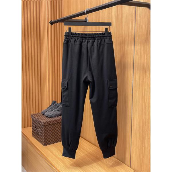 高品質カジュアルボトム プラダ PRADA スーパーコピー風 ブラックカーゴパンツ マルチポケット