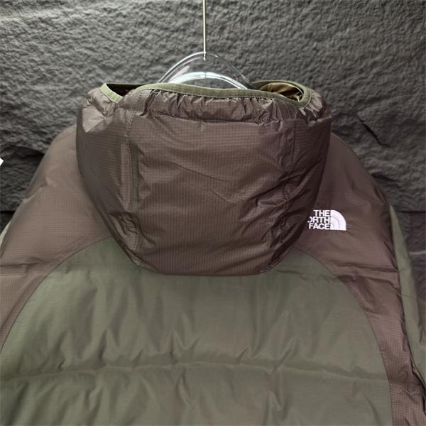 高品質2025秋冬アウター The North Face ザノースフェイス 偽物 黒灰拼色 ダウンジャケット クラシックモデル