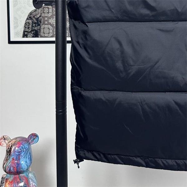 ブラックダウンベスト 700 プルーフ 2025秋冬軽量 高品質 The North Face 偽物ザノースフェイス