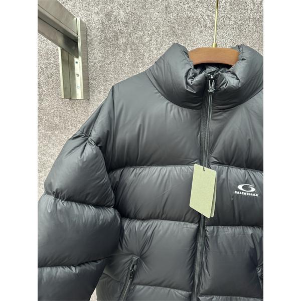 BALENCIAGA ブラックパフ型 クラシック無難 バレンシアガ コピー ダウンジャケット 秋冬高品質アウター