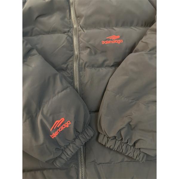 ネイビーレッド裏地 コントラストデザイン バレンシアガ コピー ダウンジャケット 秋冬高品質アウター