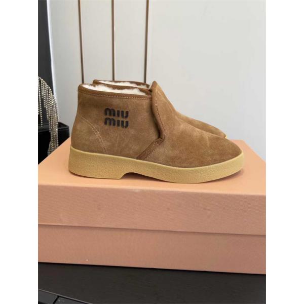 Miu Miu ミュウミュウ コピー 激安 秋冬新作 羊毛 Snow Boots レディース 防寒 スエード ショート丈 雪地靴 ふわふわ裏毛
