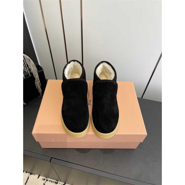 Miu Miu ミュウミュウ コピー 激安 秋冬新作 羊毛 Snow Boots レディース 防寒 スエード ショート丈 雪地靴 ふわふわ裏毛