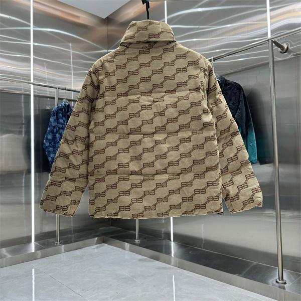 ブラック満載ロゴ テクノロジー風 BALENCIAGA バレンシアガ*グッチ スーパーコピー ダウンジャケット 秋冬おすすめ