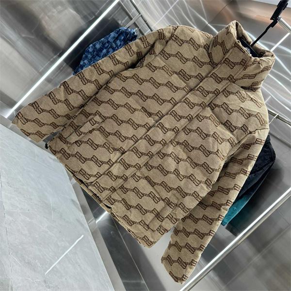 ブラック満載ロゴ テクノロジー風 BALENCIAGA バレンシアガ*グッチ スーパーコピー ダウンジャケット 秋冬おすすめ