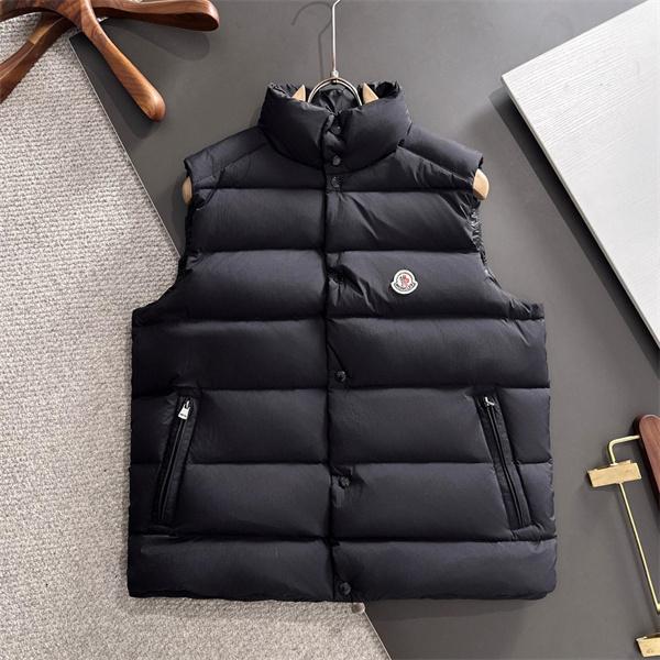 ブラックシンプル ダウンベスト モンクレール スーパーコピー アウター 秋冬 温かさ重視 MONCLER