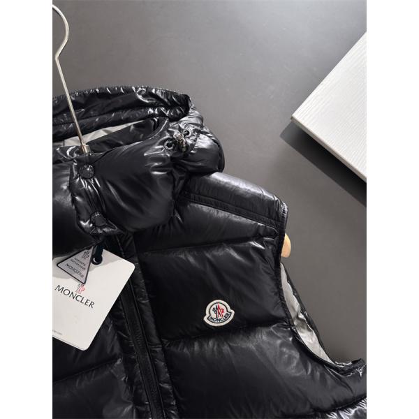 ホワイトフード付 軽量スタイル MONCLER モンクレール コピー ダウンベスト 秋冬温かさ重視