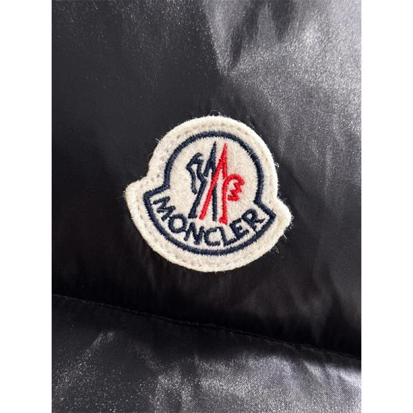 ホワイトフード付 軽量スタイル MONCLER モンクレール コピー ダウンベスト 秋冬温かさ重視