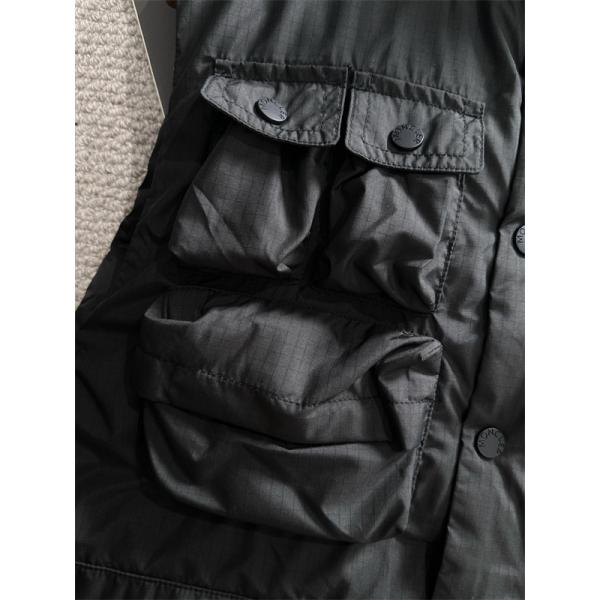 カーキマルチポケット ユーティリティ風 モンクレール コピー MONCLER ダウンベスト 秋冬高品質アクセサリー
