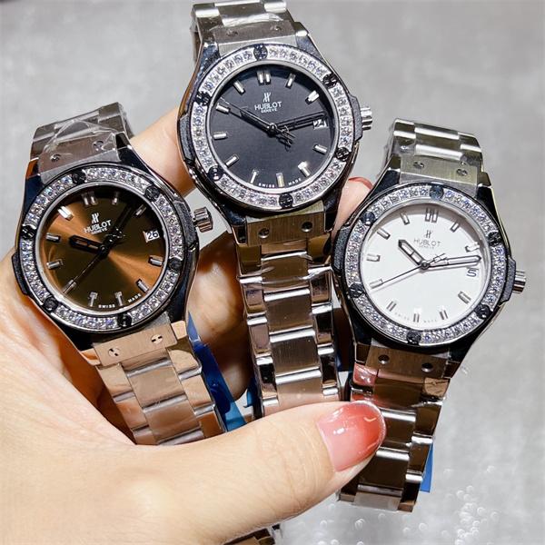 HUBLOT ブラックダイヤモンド装飾 シルバーブレス ユブロット コピー 時計 フェミニン 高品質 腕時計